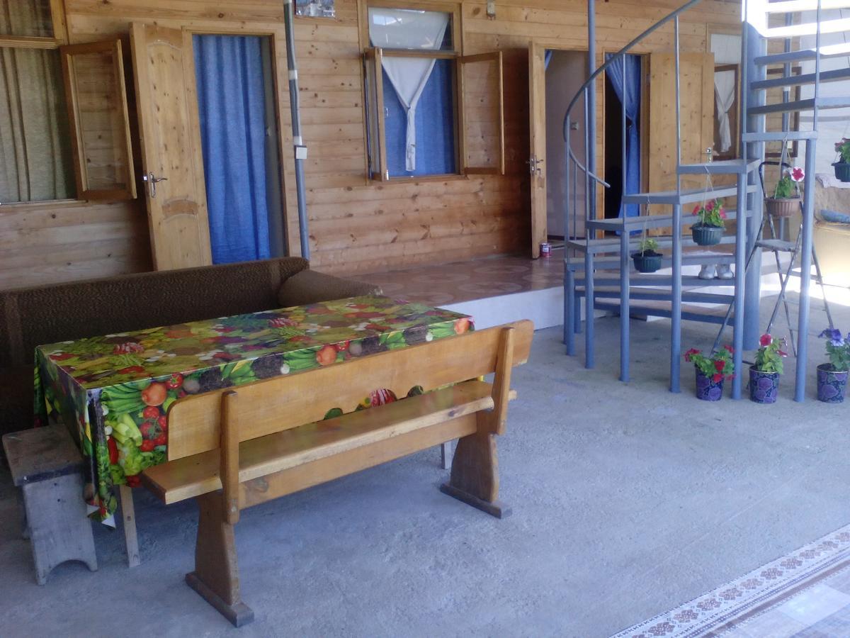 Guesthouse U Moti New Athos Kültér fotó